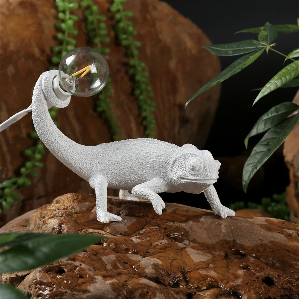 lizard wall lamp be night dorm room Night light living room home decor Cute Resin Animal chameleon Light Fixtures Bedside lamps