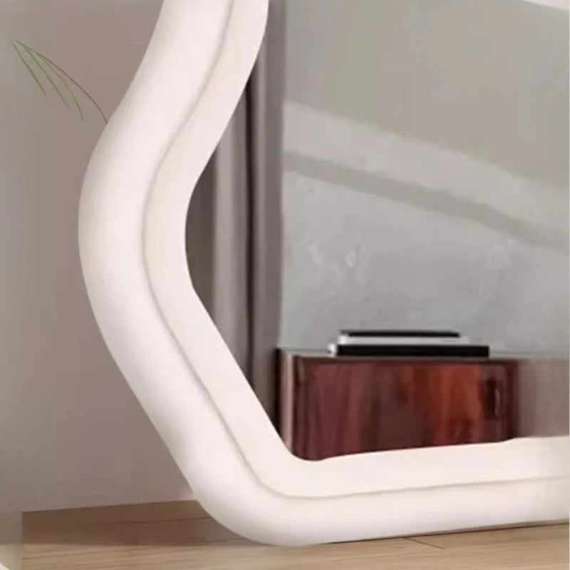 Modern Style Makeup Mirror Simple Hanging Mirrors Elegant Bright Wall Decorative Mirrors Living Room Aesthetic Wall Decorations