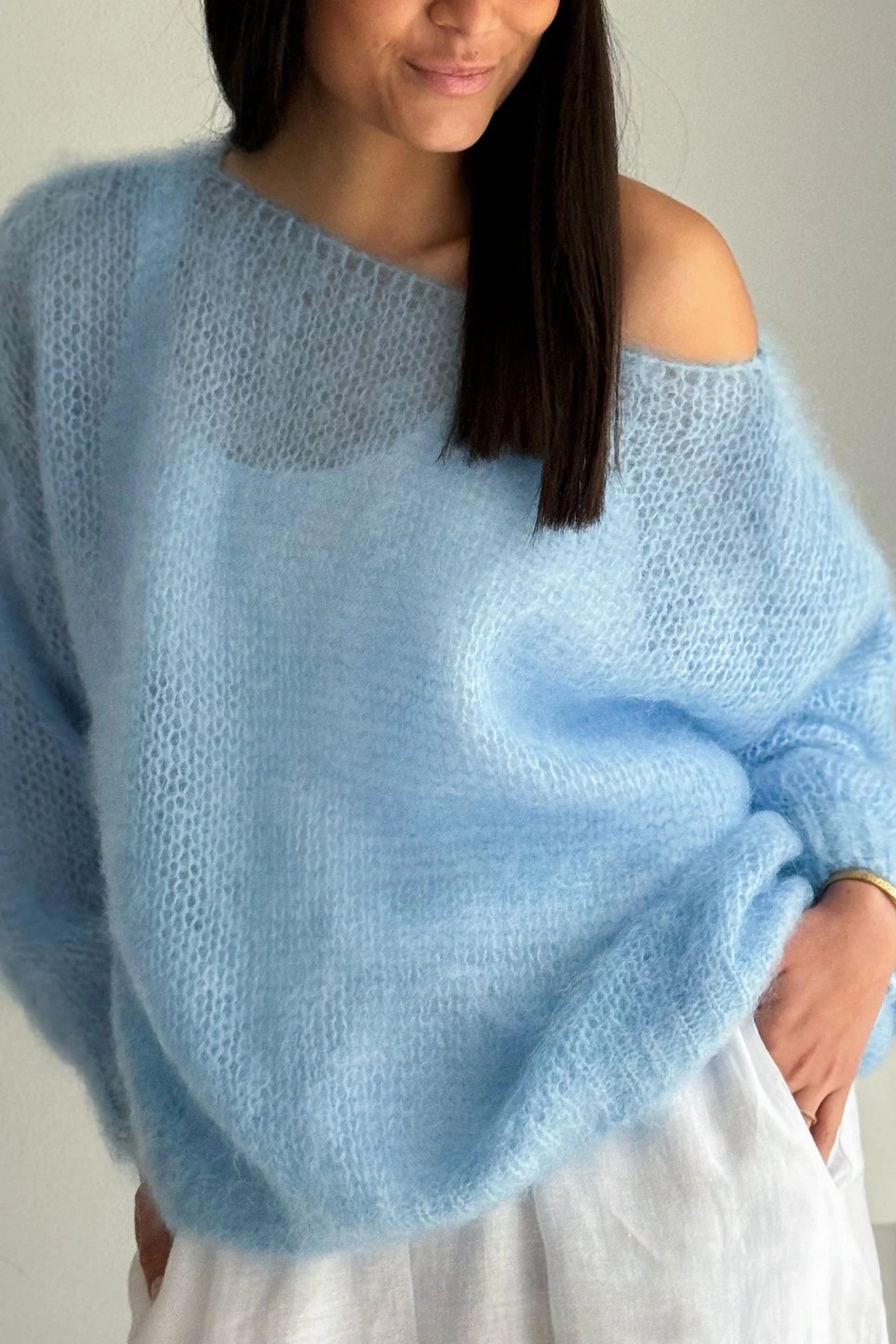 Women'S Casual Sweater Soft Comfortable Off Shoulder Pullover in Light Blue Perfect for Spring Fall Casual Attire Casual S