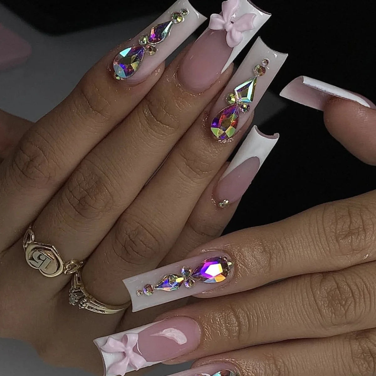 24pcs Long Square Press on Nails Cute Flower Design Fake Nail Butterfly Diamond Blue False Nails Leopard Print French Manicure