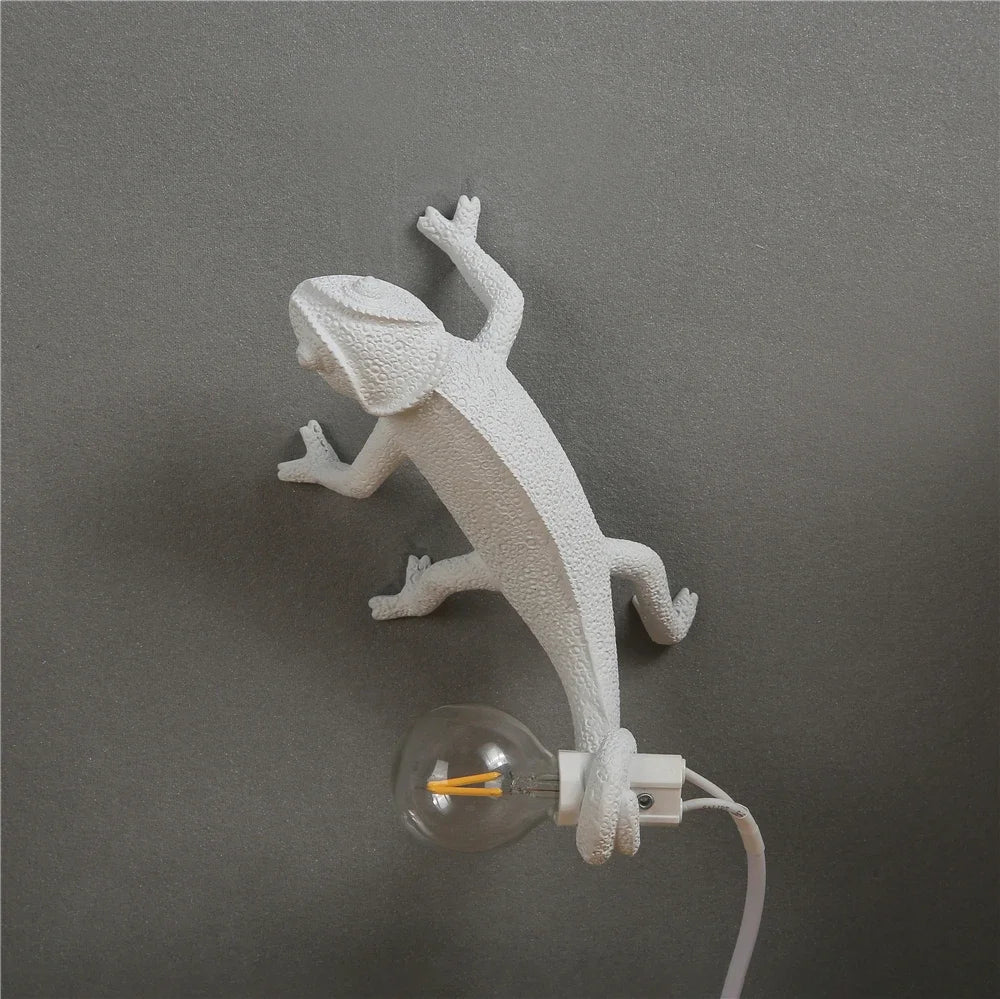 lizard wall lamp be night dorm room Night light living room home decor Cute Resin Animal chameleon Light Fixtures Bedside lamps
