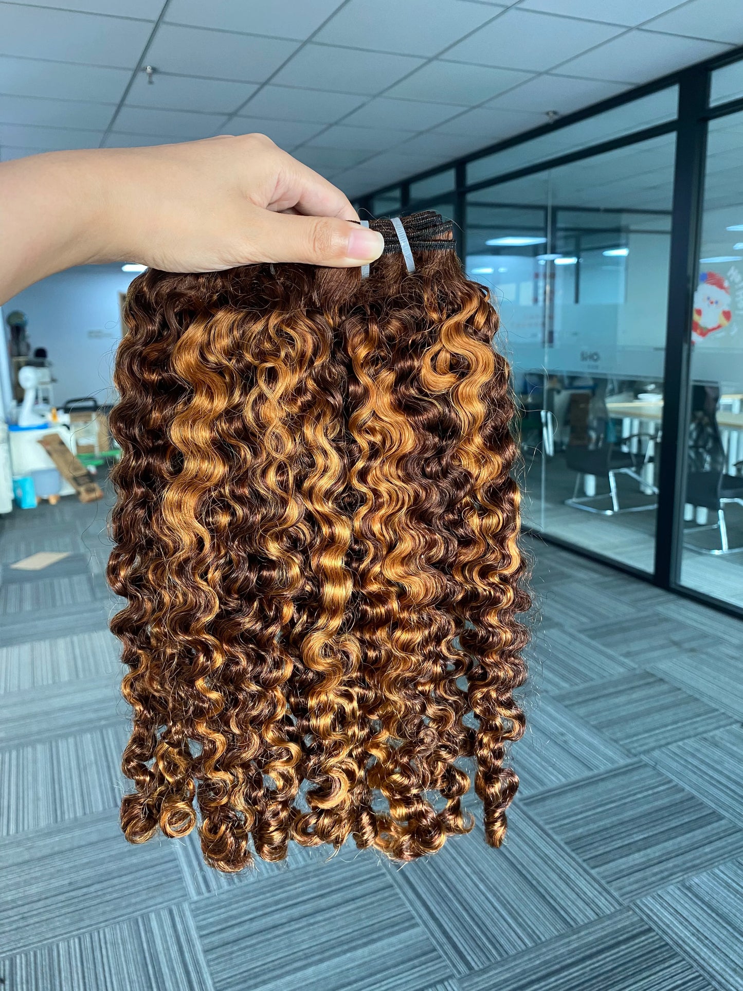 Highlight Bundles Human Hair Ombre Colored Burmese Curly Hair Bundles Chocolate Brown 30 27 Honey Blonde Bundles Human Hair