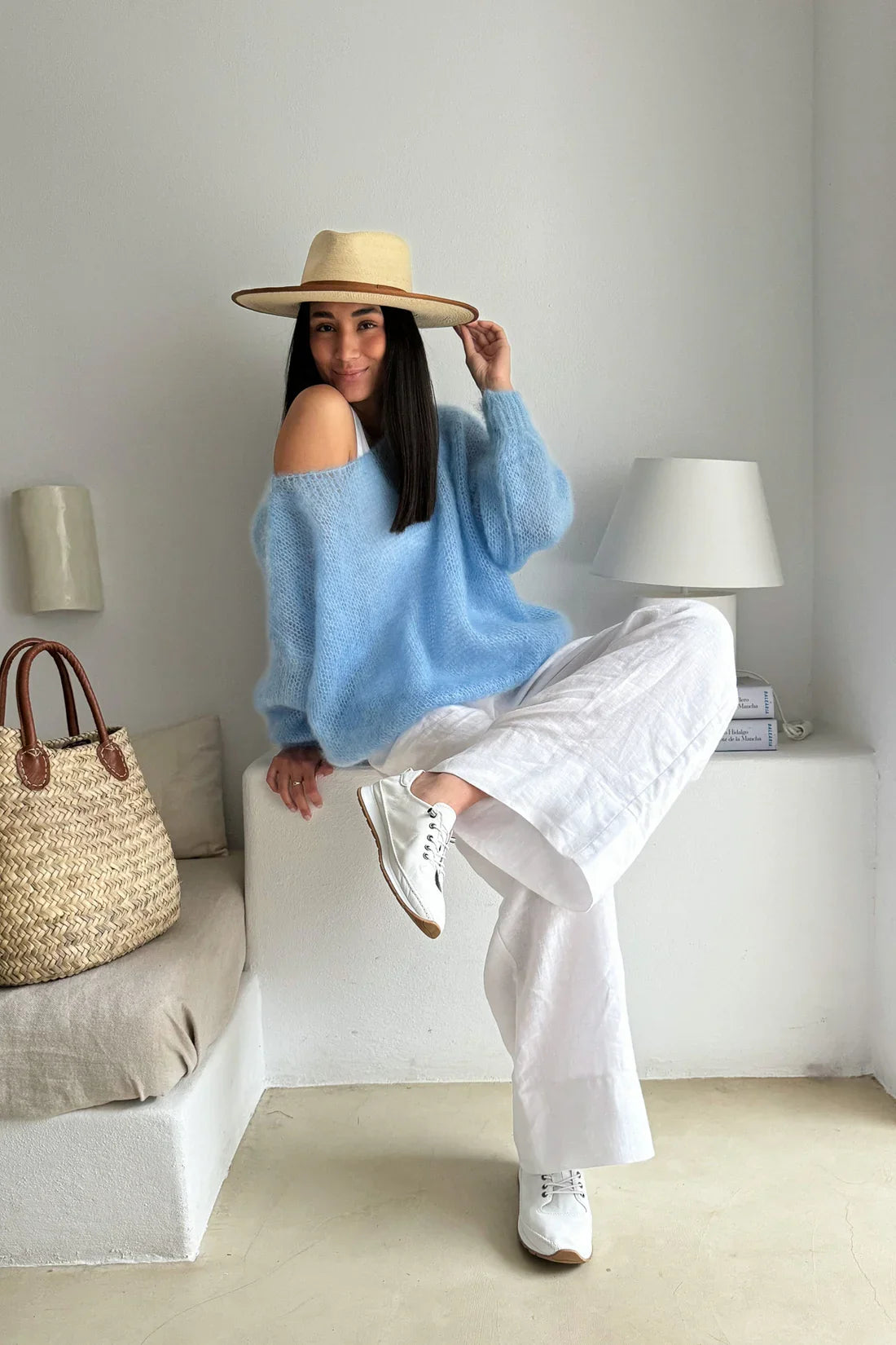 Women'S Casual Sweater Soft Comfortable Off Shoulder Pullover in Light Blue Perfect for Spring Fall Casual Attire Casual S