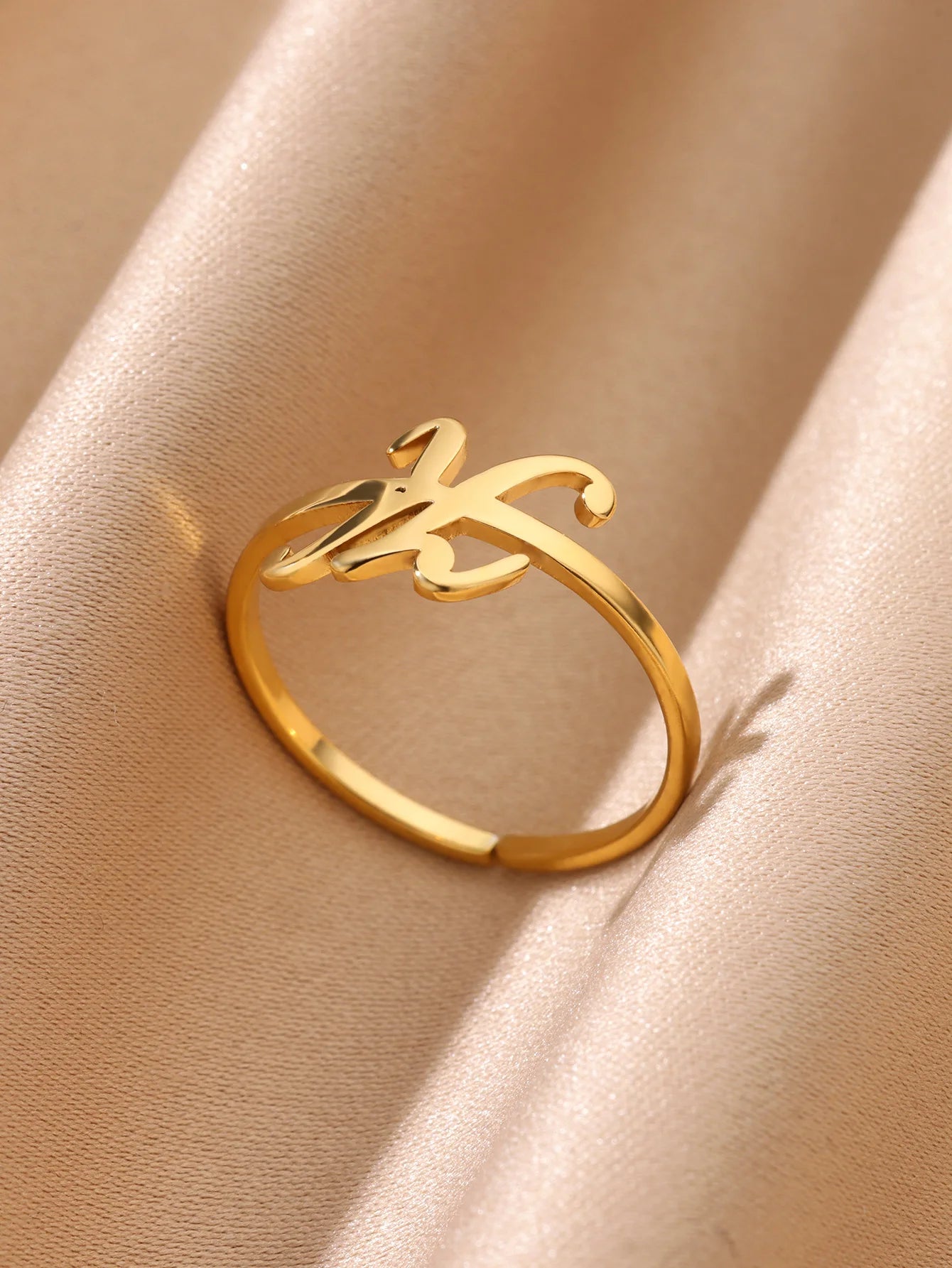 26 English Letter Initial Rings For Women Gold Color Adjustable Stainless Steel Ring Wedding Fashion Jewelry Best Friend Gift
