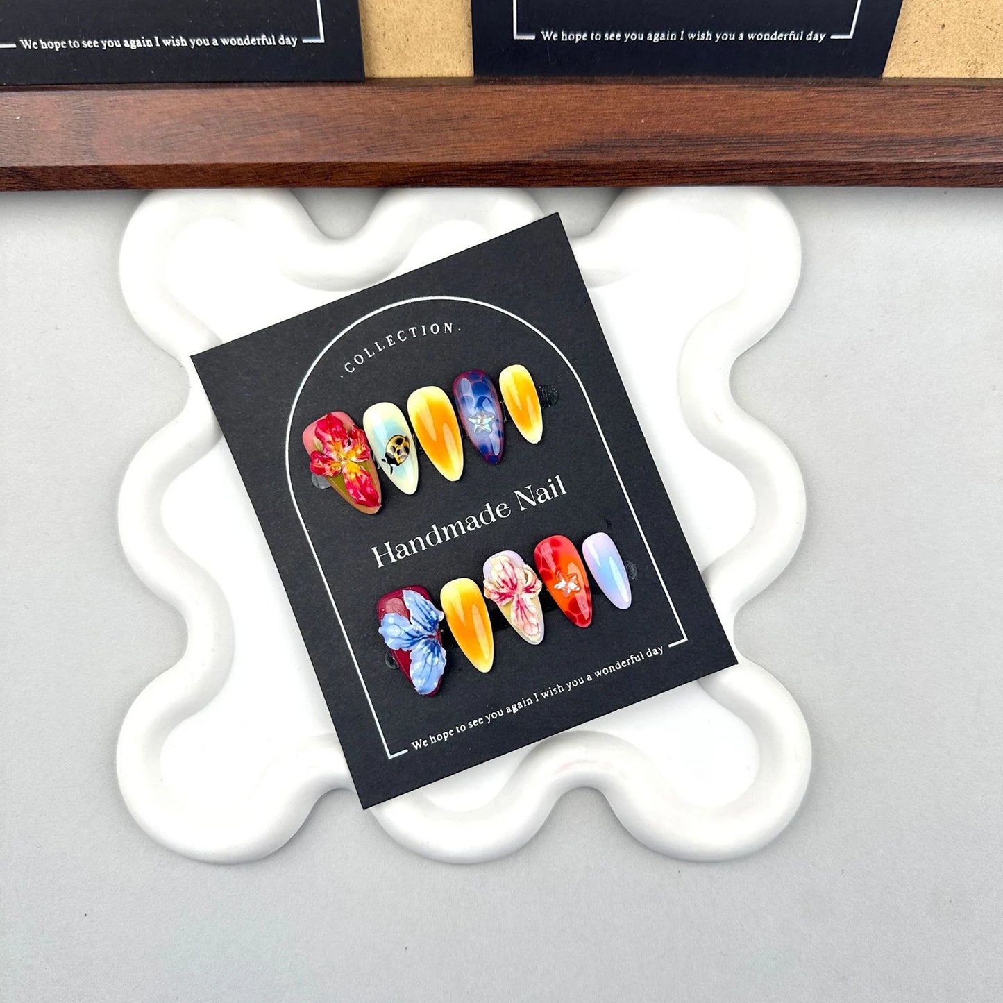 Handmade Press On Nails Full Cover Carved Petals Design False Nails Wearable Ins Fashion Colorful Almond Fake Nail Tips