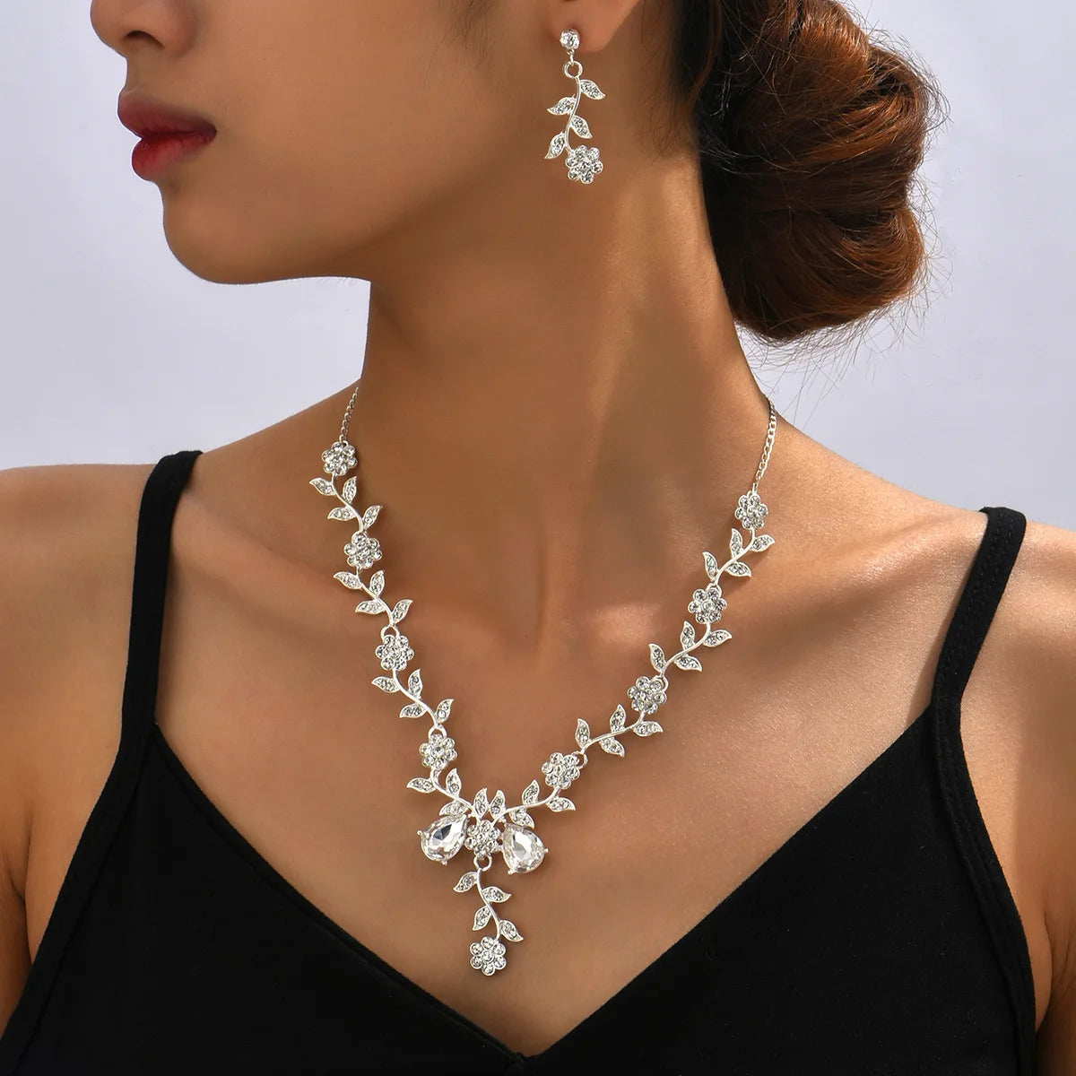 Bridal Rhinestone Jewelry Set for Women, Crystal Necklace and Earrings Set, Wedding Prom Accessories, Sparkling Statement Jewelr