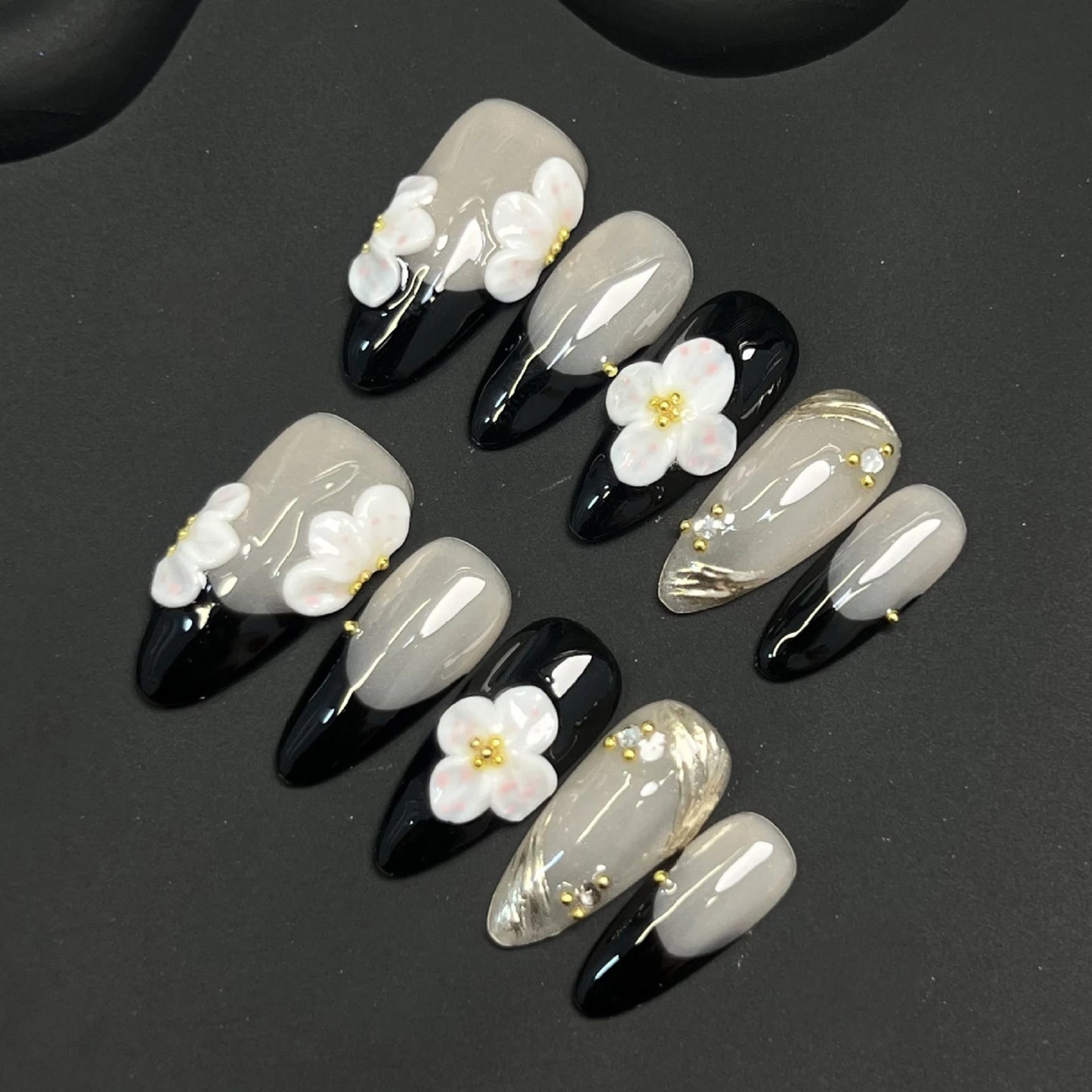 10Pcs Handmade Press On Nails Simple DIY Manicure Almond Black French Tips Fake Nails 3D White Flower Designs False Nails Art