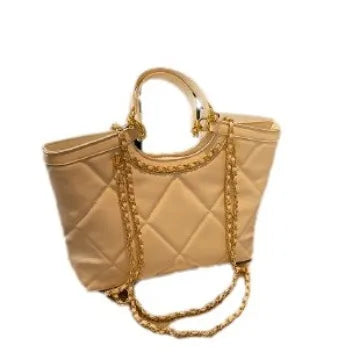 Trendy Tote Bag for Women - Stylish Chain Shoulder Purse, Spacious Crossbody Bag, Adjustable Strap, Fashionable Casual Handbag