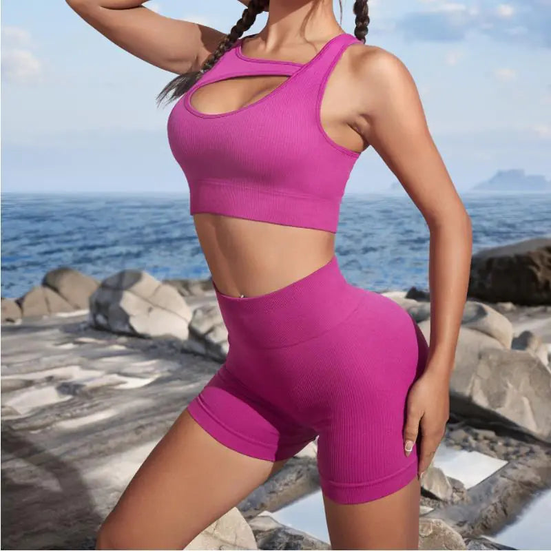Seamless Women's Yoga Set with High Elastic Sports Bra